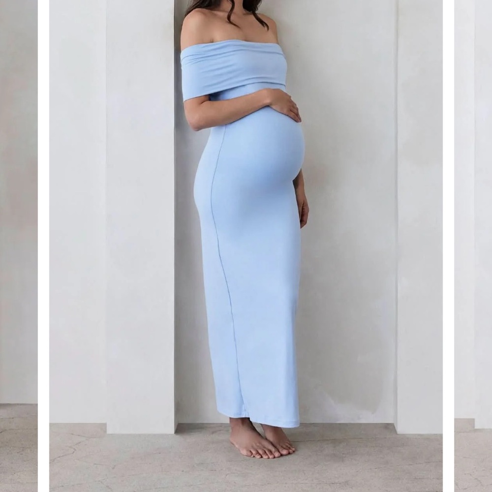 Elegant Off-Shoulder Light Blue Maxi Dress